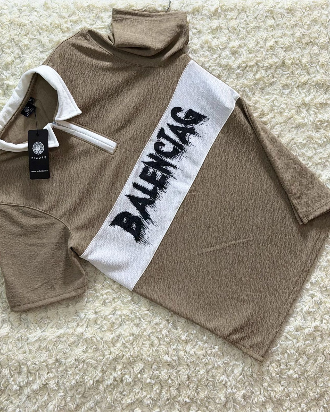 BALENCETAG T SHIRT thumbnail